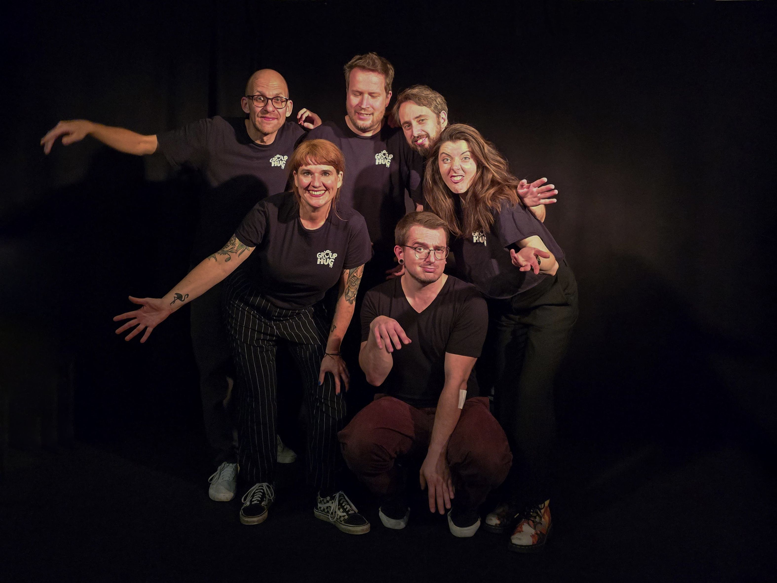 Group Hug Impression 66